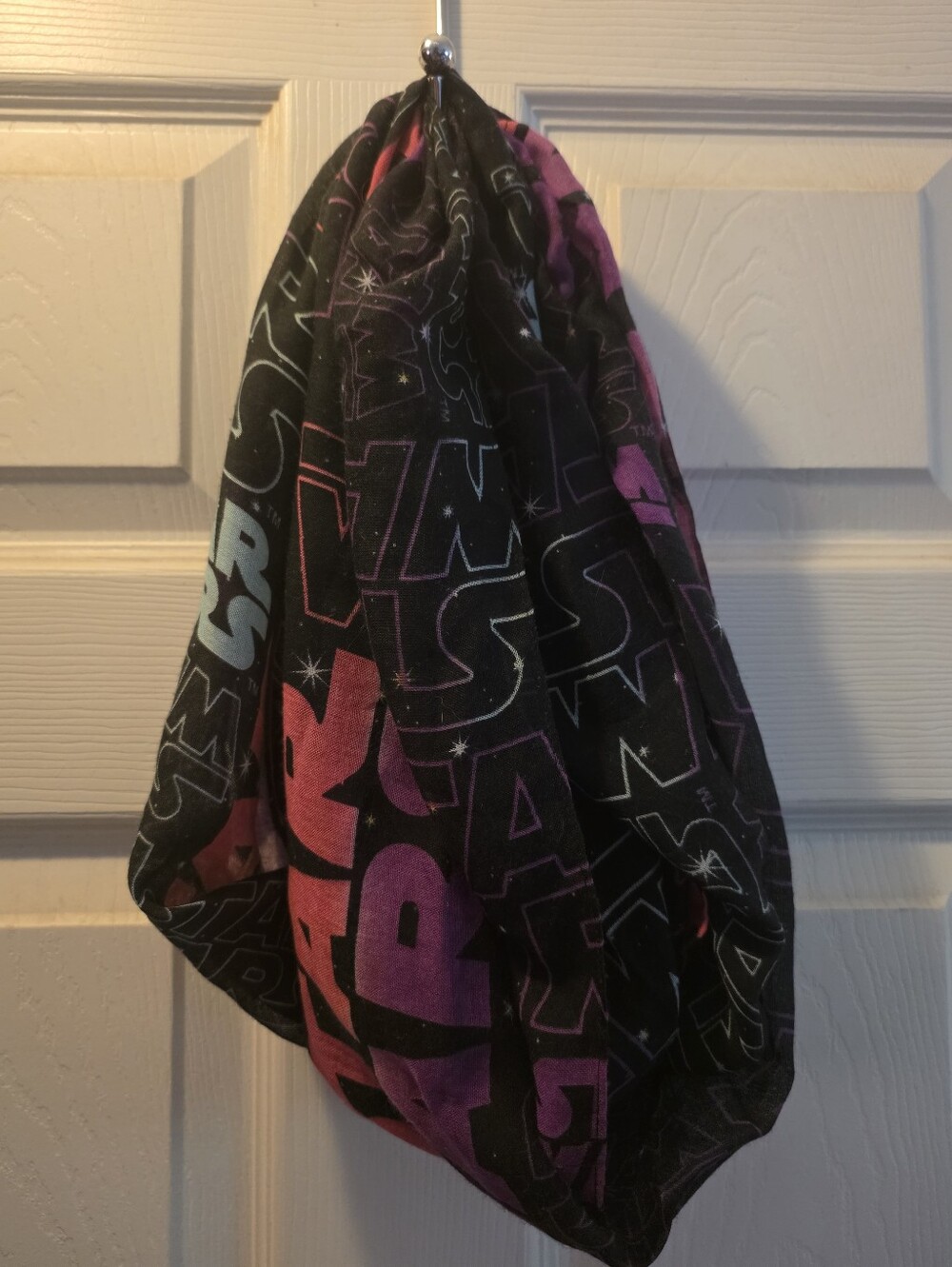 Loungefly Star Wars Black, Pink & Purple Logo Infinity Scarf